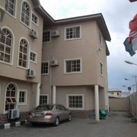 Room In Lodge - Bayse One Premium Hotel Ibadan Exterior photo