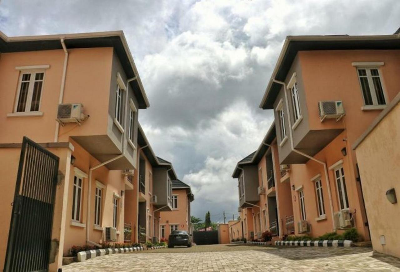 Room In Lodge - Bayse One Premium Hotel Ibadan Exterior photo